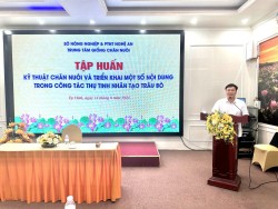 Trung tâm giống chăn nuôi tổ chức tập huấn và triển khai một số nội dung trong công tác Thụ tinh nhân tạo.